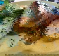 Jacobs Well Bayside Tavern - Tourism Canberra