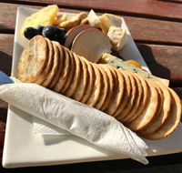 Sand Bar and Bistro - Tourism Canberra