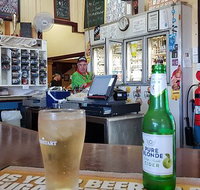 The Dining Room at The Commercial Hotel Tara - Tourism Canberra