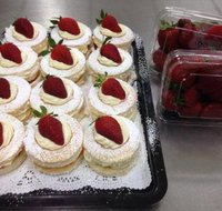 The Flying Pie Man - Tourism Canberra