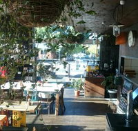 The Glass Den - Tourism Canberra