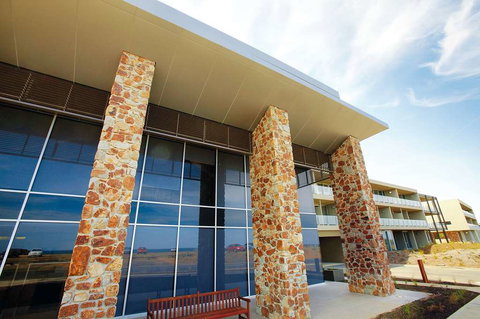 Wyndham Resort Torquay - Tourism Canberra 0