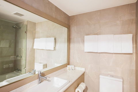 Metro Aspire Hotel Sydney - Tourism Canberra 7