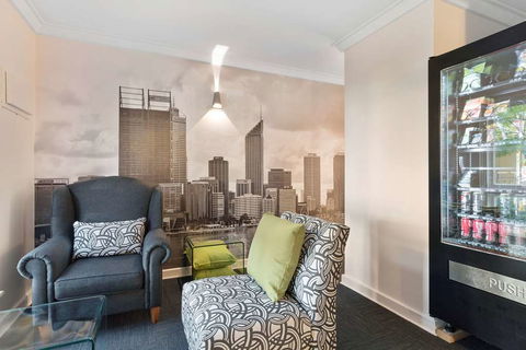 The Peninsula Riverside Apartments - Tourism Canberra 8