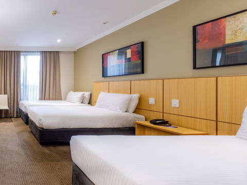 Mercure Brisbane Garden City - Tourism Canberra 9