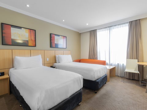 Mercure Brisbane Garden City - Tourism Canberra 12