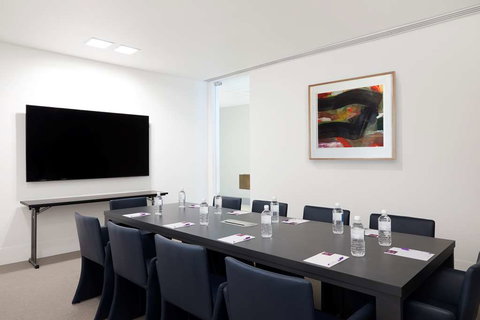 Hyatt Place Melbourne Essendon Fields - Tourism Canberra 9