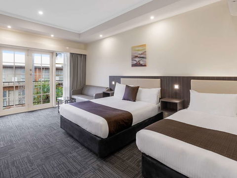 Quality Hotel Melbourne Airport - Tourism Canberra 7