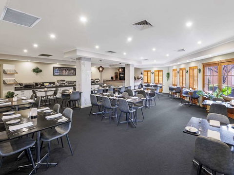Quality Hotel Melbourne Airport - Tourism Canberra 15