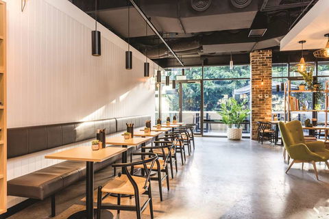 Adina Apartment Hotel Sydney Airport - Tourism Canberra 16