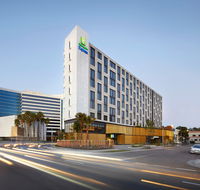 Holiday Inn Express Sydney Airport - Tourism Canberra
