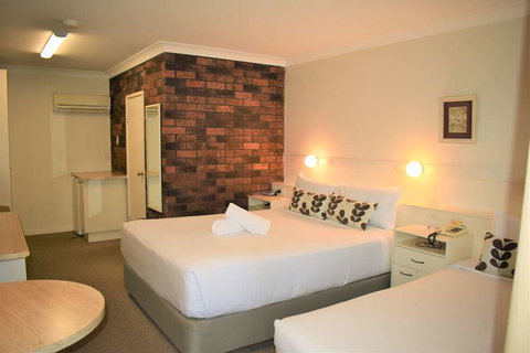 Best Western Parkside Motor Inn - Tourism Canberra 8