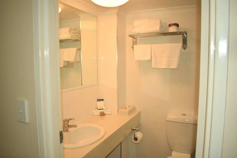 Best Western Parkside Motor Inn - Tourism Canberra 11