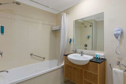 Nesuto Canberra Apartment Hotel - Tourism Canberra 3