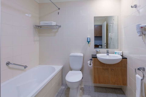 Nesuto Canberra Apartment Hotel - Tourism Canberra 4