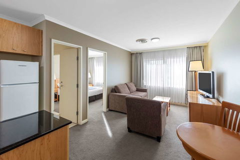 Nesuto Canberra Apartment Hotel - Tourism Canberra 11