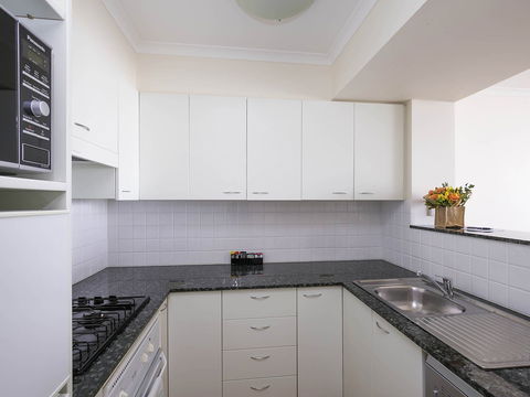 The Sebel Sydney Residence Chatswood - Tourism Canberra 5