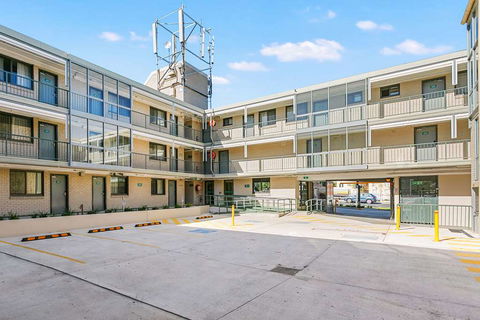Quality Inn Sunshine Haberfield - Tourism Canberra 3