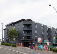 Hotel Hacienda - Tourism Canberra