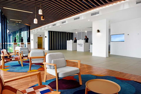 Mantra Southport Sharks - Tourism Canberra 4