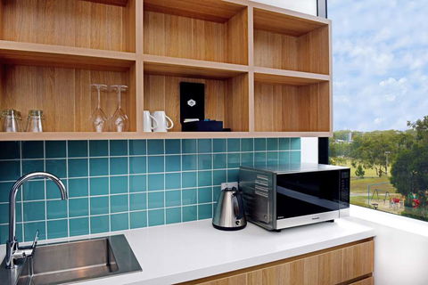 Mantra Southport Sharks - Tourism Canberra 12