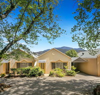 Quest Trinity House - Tourism Canberra