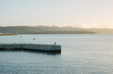 Somerset on the Pier - Tourism Canberra 15