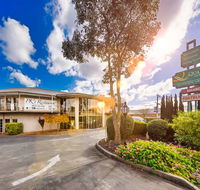 Quality Hotel Melbourne Airport - Tourism Canberra
