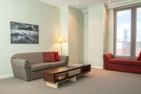 Mantra One Sandy Bay Road - Tourism Canberra 3