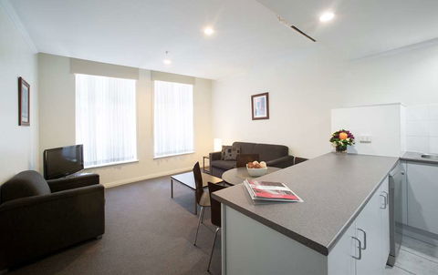 Franklin Central Apartments - Tourism Canberra 2