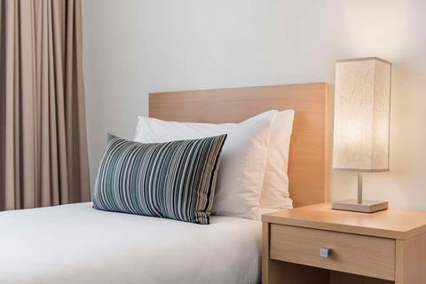Franklin Central Apartments - Tourism Canberra 7