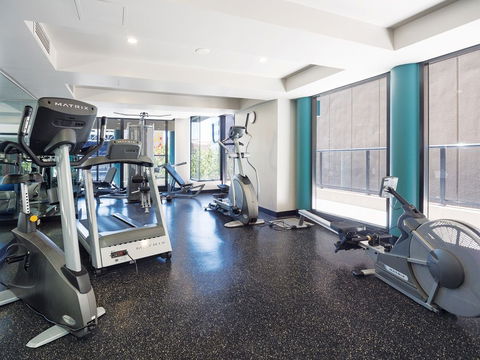 Oaks Horizons Hotel - Tourism Canberra 5