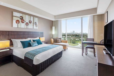 RACV Royal Pines Resort - Tourism Canberra 1
