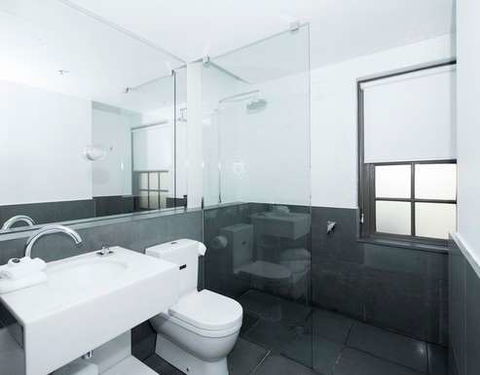 Peppers Gallery Hotel, Canberra - Tourism Canberra 1