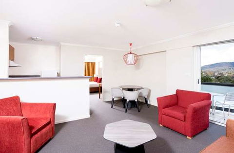 Mantra On Northbourne - Tourism Canberra 13