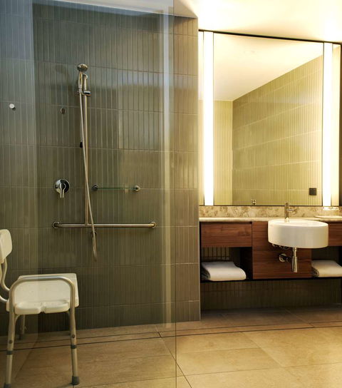 A By Adina Canberra - Tourism Canberra 9