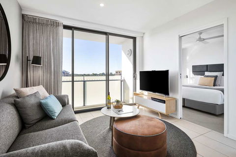 Alcyone Hotel Residences - Tourism Canberra 10