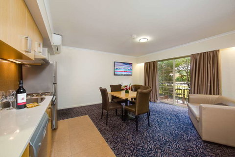 Best Western Plus Hovell Tree Inn - Tourism Canberra 2