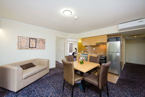 Best Western Plus Hovell Tree Inn - Tourism Canberra 16