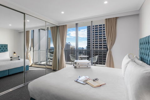 Meriton Suites Pitt Street - Tourism Canberra 13