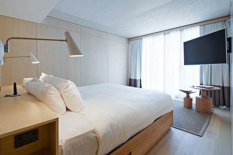 Zara Tower Serviced Apartments - Tourism Canberra 16