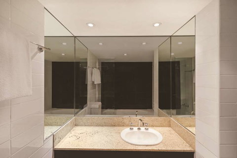 Adina Apartment Hotel Sydney Surry Hills - Tourism Canberra 8
