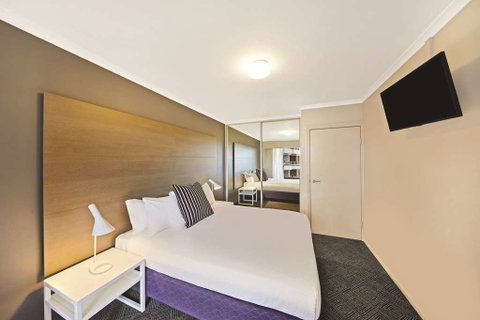 Adina Apartment Hotel Sydney Surry Hills - Tourism Canberra 9