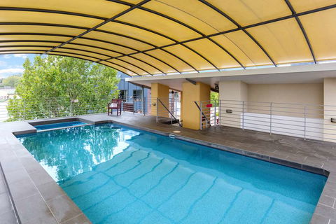 Nesuto Chippendale Sydney Apt Hotel - Tourism Canberra 4
