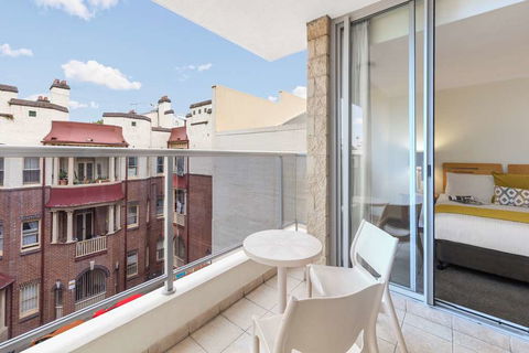 Nesuto Chippendale Sydney Apt Hotel - Tourism Canberra 8