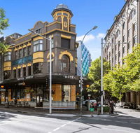 Hotel Harry an Ascend Hotel - Tourism Canberra