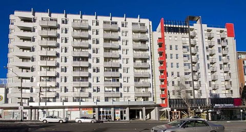 Arrow On Swanston - Tourism Canberra 2