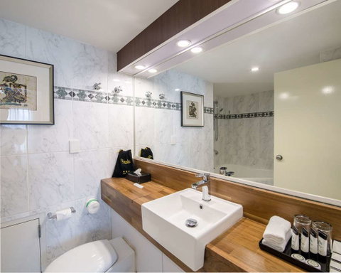 Pagoda Resort & Spa - Tourism Canberra 2