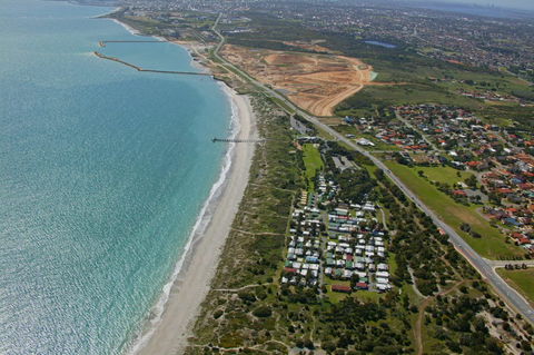 Discovery Parks Coogee Beach - Tourism Canberra 0
