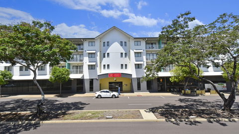 Metro Advance Apartments & Hotel - Tourism Canberra 0